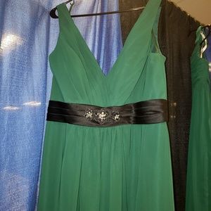 5 NWT hunter green bridesmaids dresses